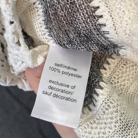 Long sleeve, knit top - Picture 6 of 6